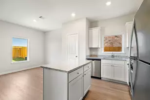 320 Tejas Trl, Waller, TX 77484 - Photo 6