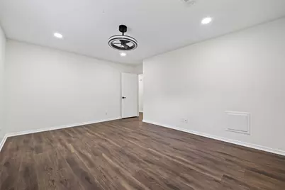 5830 Yarwell Drive, Houston, TX 77096 - Photo 20