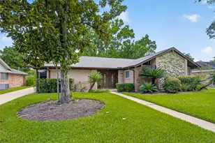 5830 Yarwell Dr, Houston, TX 77096 - Photo 2