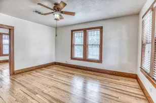 1405 S Park St, Brenham, TX 77833 - Photo 8