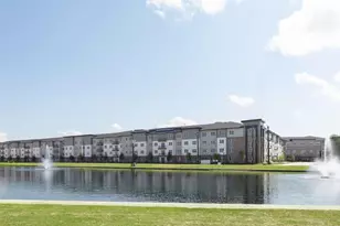 19101 Town Ridge Ln, Webster, TX 77598 - Photo 16