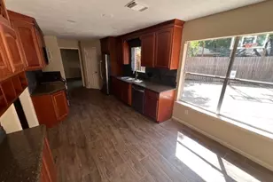 2602 Cloverfield Ct, Pearland, TX 77584 - Photo 18