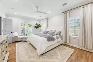 810 Nashua St, Houston, TX 77008 - Photo 10
