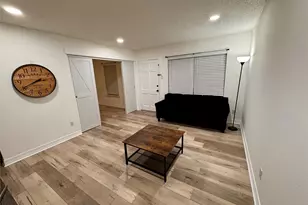 3131 Southwest Fwy, Houston, TX 77098 - Photo 10