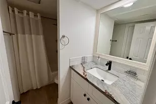3131 Southwest Fwy, Houston, TX 77098 - Photo 20