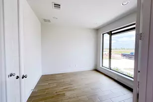 5406 Holly Holw Ln, Fulshear, TX 77441 - Photo 14