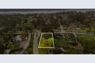 13083 Point Aquarius Boulevard, Willis, TX 77318 - Photo 2