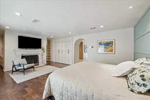 230 Gessner Rd, Houston, TX 77024 - Photo 20