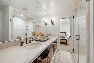 230 Gessner Rd, Houston, TX 77024 - Photo 18