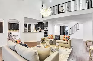 2523 Watts St, Houston, TX 77030 - Photo 2