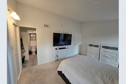 10615 Briar Forest Drive #1001, Houston, TX 77042 - Photo 22