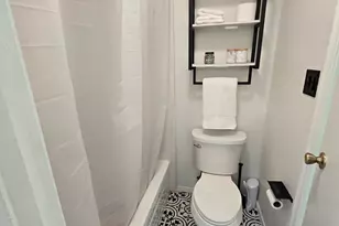10615 Briar Forest Dr, Houston, TX 77042 - Photo 24