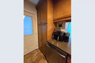 10615 Briar Forest Drive #1001, Houston, TX 77042 - Photo 12