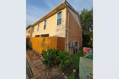 10615 Briar Forest Drive #1001, Houston, TX 77042 - Photo 32