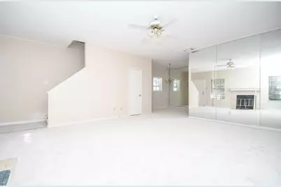 9800 Pagewood Lane #2108, Houston, TX 77042 - Photo 4