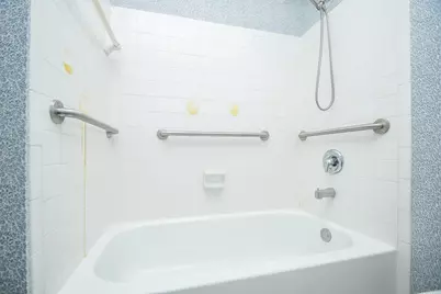 9800 Pagewood Lane #2108, Houston, TX 77042 - Photo 18