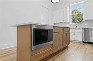 4129 De George St, Houston, TX 77009 - Photo 18