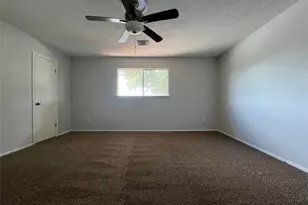 7012 Jetty Ln, Houston, TX 77072 - Photo 14