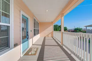 1705 Bayway Dr, Seabrook, TX 77586 - Photo 2