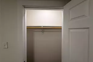 5842 Beldart St, Houston, TX 77033 - Photo 10