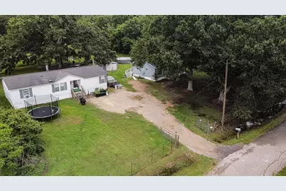 158 County Road 174, Liberty, TX 77575 - Photo 1