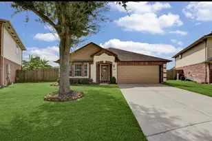 9204 Tejas Ct, La Porte, TX 77571 - Photo 1