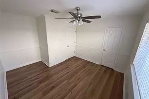 9204 Tejas Ct, La Porte, TX 77571 - Photo 8