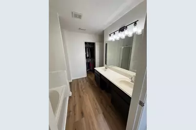 9204 Tejas Court, La Porte, TX 77571 - Photo 10