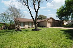 6915 Kearney Dr, Richmond, TX 77469 - Photo 2