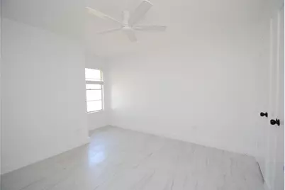 6915 Kearney Drive, Richmond, TX 77469 - Photo 18