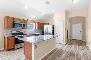 19202 Sunny Leaf Ln, Katy, TX 77449 - Photo 4