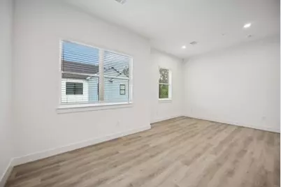 4607 Indie Heights Lane #B, Houston, TX 77018 - Photo 8