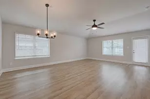 13905 Seneca Lk Dr, La Marque, TX 77568 - Photo 4