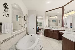 11729 Joan of Arc Dr, Houston, TX 77024 - Photo 24