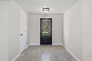 29 County Rd 4011, Dayton, TX 77535 - Photo 2