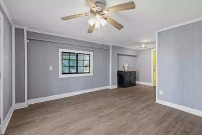 606 Warsaw St, Bayou Vista, TX 77563 - Photo 24