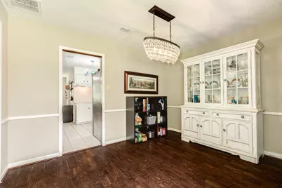 320 Linden Lane, Lake Jackson, TX 77566 - Photo 14