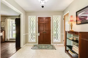 320 Linden Ln, Lake Jackson, TX 77566 - Photo 4