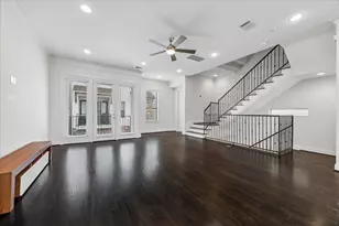 734 W 20th St, Houston, TX 77008 - Photo 10