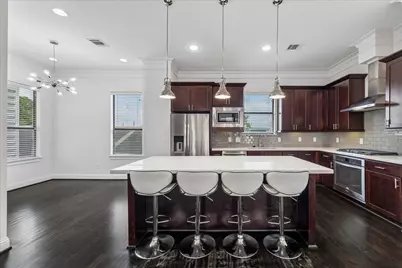 734 W 20th Street #A, Houston, TX 77008 - Photo 2