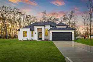 525 Co Rd 6617, Dayton, TX 77535 - Photo 1