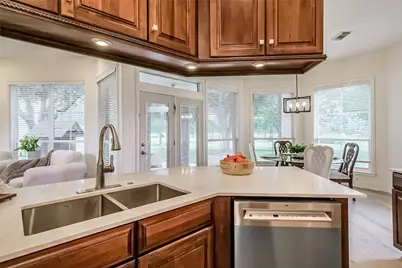 7502 Misty Meadow Court, Richmond, TX 77469 - Photo 18