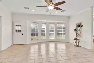 147 April Waters Dr W, Conroe, TX 77356 - Photo 30