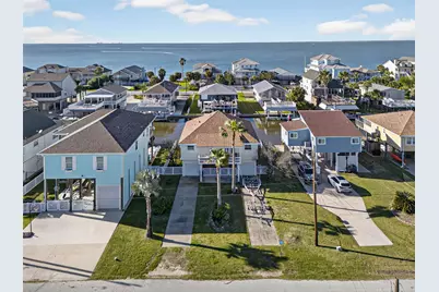 21918 Deaf P Smith Drive, Galveston, TX 77554 - Photo 44