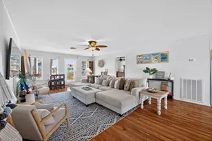 21918 Deaf P Smith Dr, Galveston, TX 77554 - Photo 2