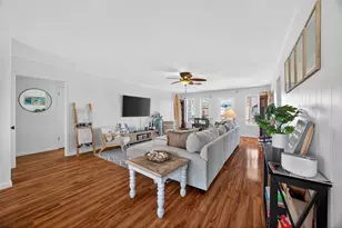 21918 Deaf P Smith Dr, Galveston, TX 77554 - Photo 4