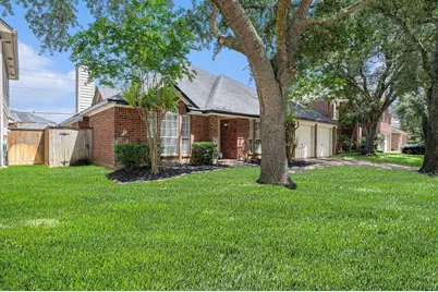 7538 Orchard Hills Lane, Sugar Land, TX 77479 - Photo 1