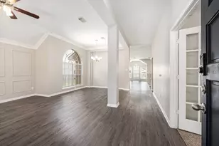 7538 Orchard Hills Ln, Sugar Land, TX 77479 - Photo 4