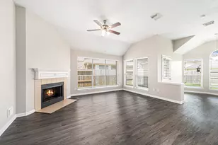 7538 Orchard Hills Ln, Sugar Land, TX 77479 - Photo 8