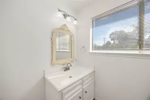 703 Romaine Ln, Houston, TX 77090 - Photo 28